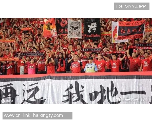 恒大与浦和的巅峰对决谁能在亚冠赛场上笑到最后